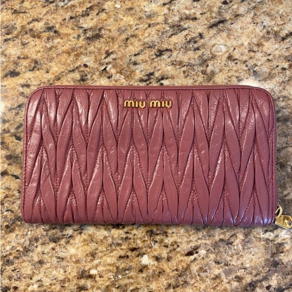 Long Zippy Miu Miu Wallet Mauve Colors. Beautiful - image 1